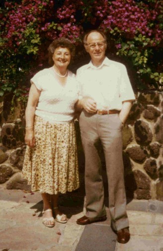 Albert and Ethel Byers in Israel c.1985
